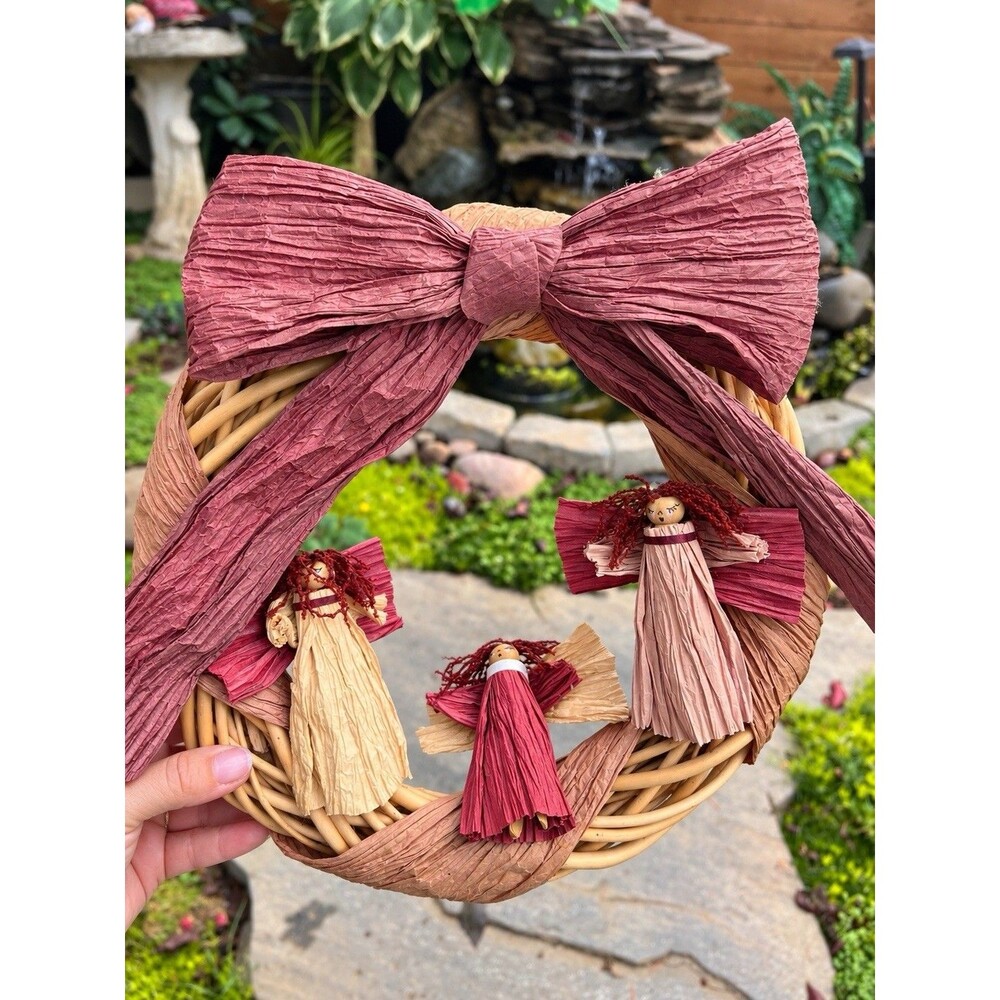 Vintage 1990s Handmade Raffia Angel Wreath 13” Folk Art Christmas Decor